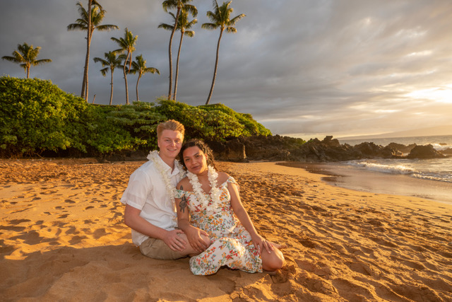 HawaiiWedding  Hawaii Wedding - Maui Wedding & Vow Renewal Packages and  Services